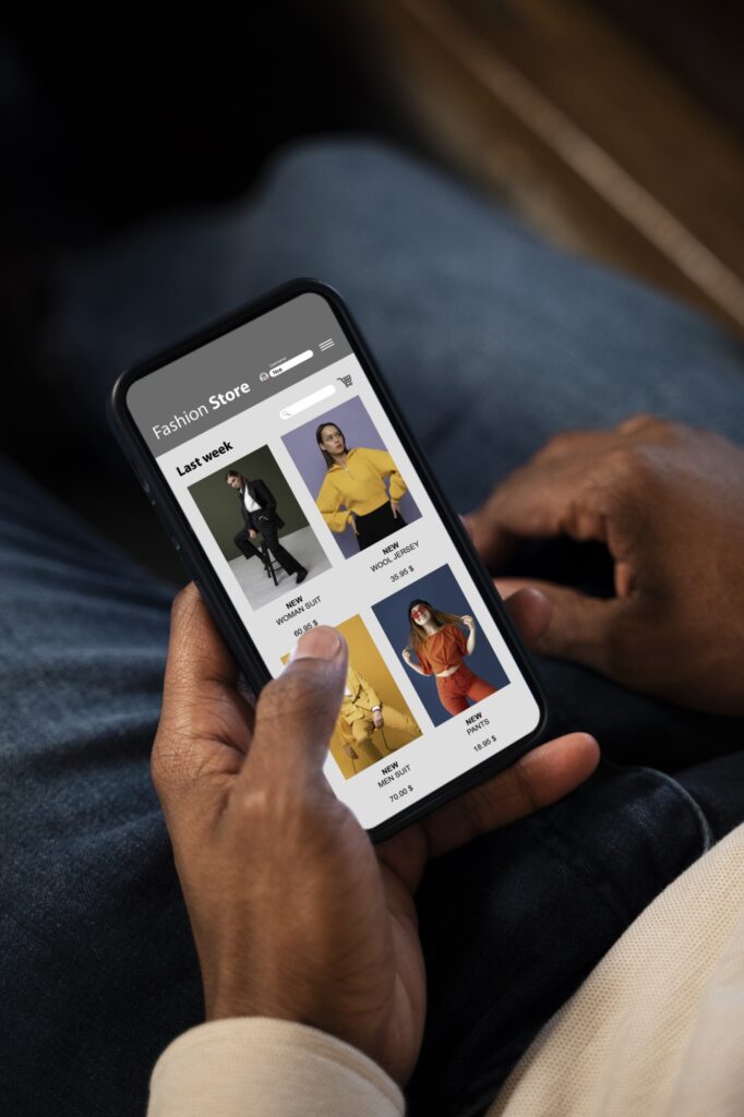 No e-commerce, ter uma plataforma de pagamentos eficiente é essencial para a venda de produtos digitais, garantindo transações rápidas e seguras.