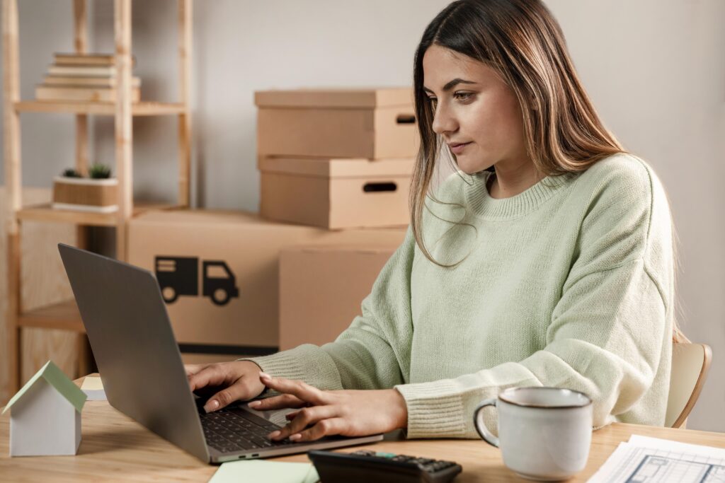 Empreendedorismo digital na prática: o marketplace como porta de entrada para quem transforma ideias em negócios sem sair de casa.